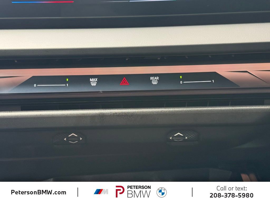 Used 2025 BMW X3 xDrive30i w/ Premium Package image 32