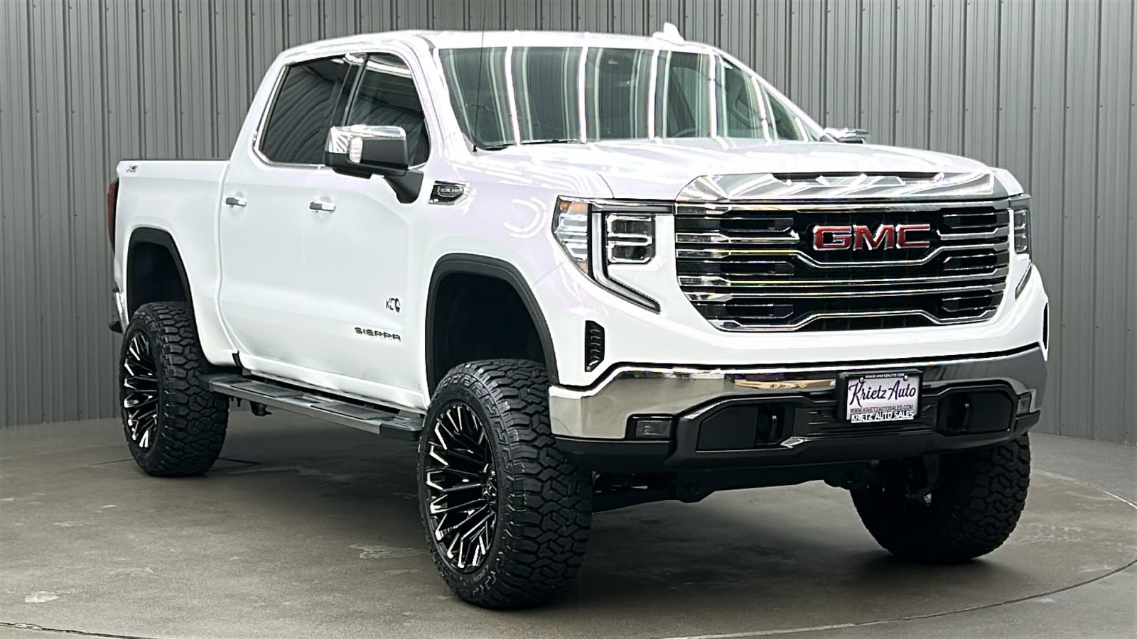 Used 2023 GMC Sierra 1500 SLT image 7