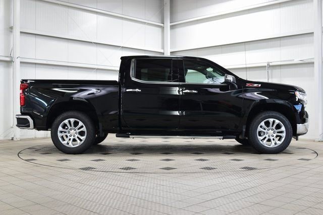 New 2026 Chevrolet Silverado 1500 LTZ w/ LTZ Premium Package image 9