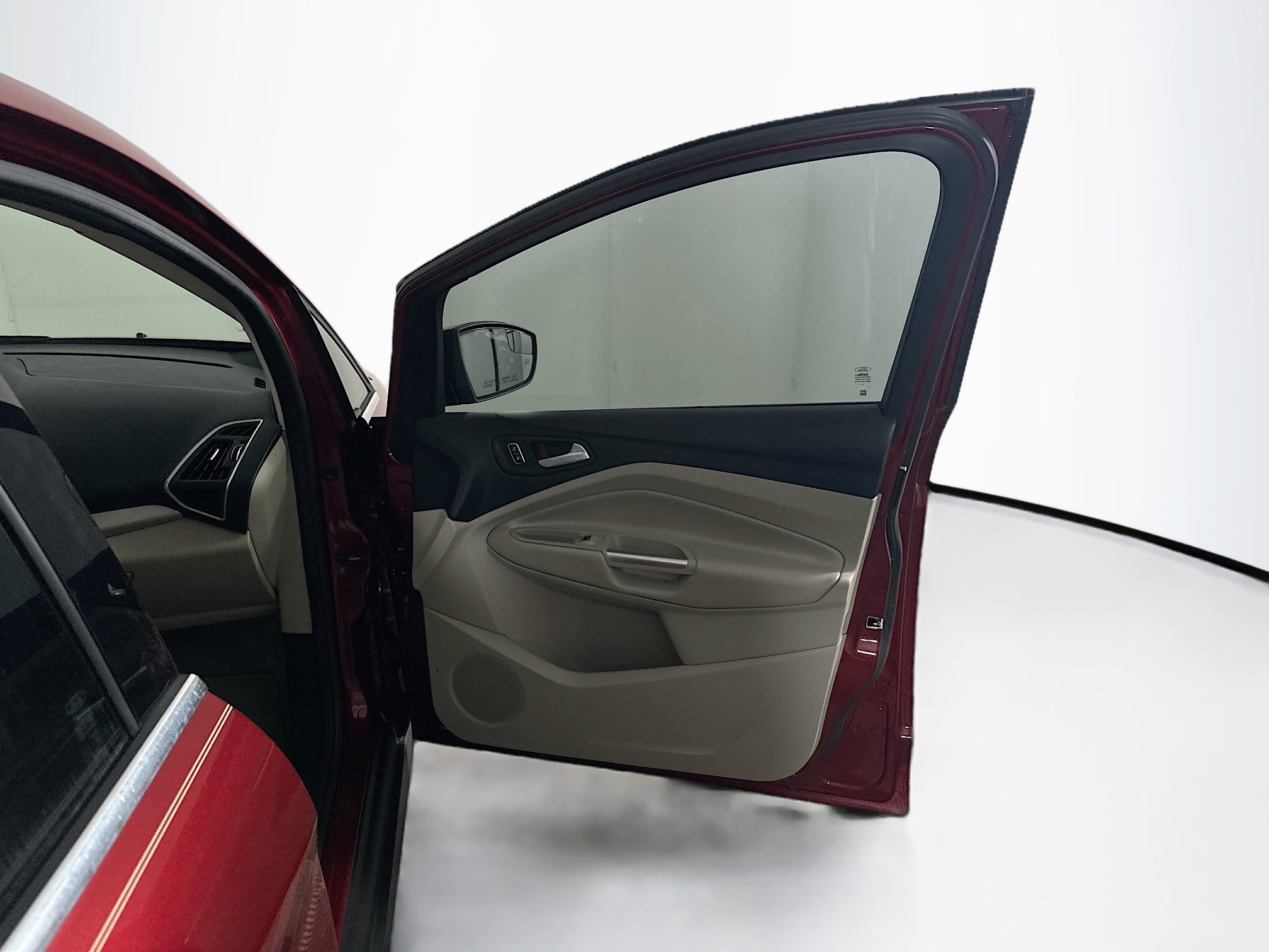 Used 2013 Ford C-MAX SEL image 34