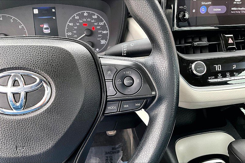 Used 2023 Toyota Corolla LE FWD image 12