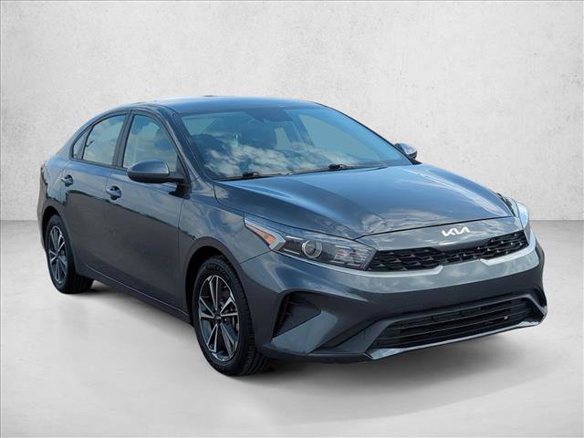 Used 2024 Kia Forte LXS FWD image 3