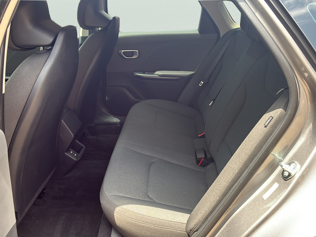 Used 2025 Kia K4 FWD image 23