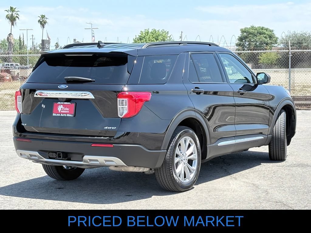 Used 2023 Ford Explorer XLT w/ Equipment Group 202A AWD/4WD image 5