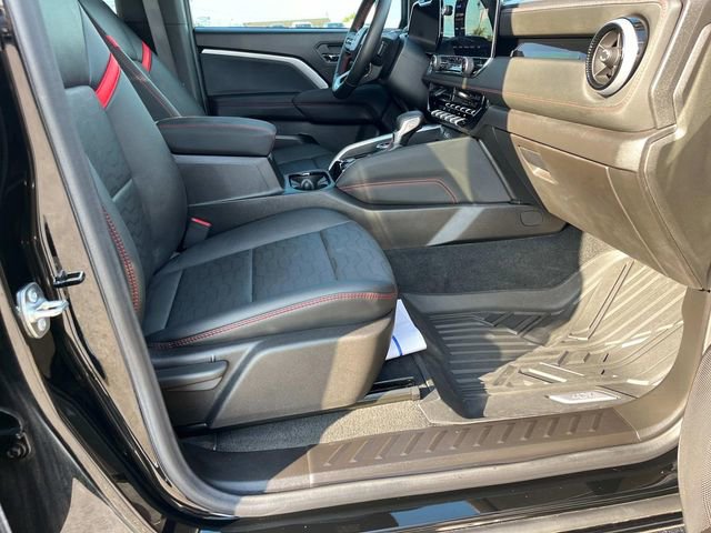 Certified 2025 Chevrolet Colorado Z71 w/ Z71 Convenience Package 2 image 22