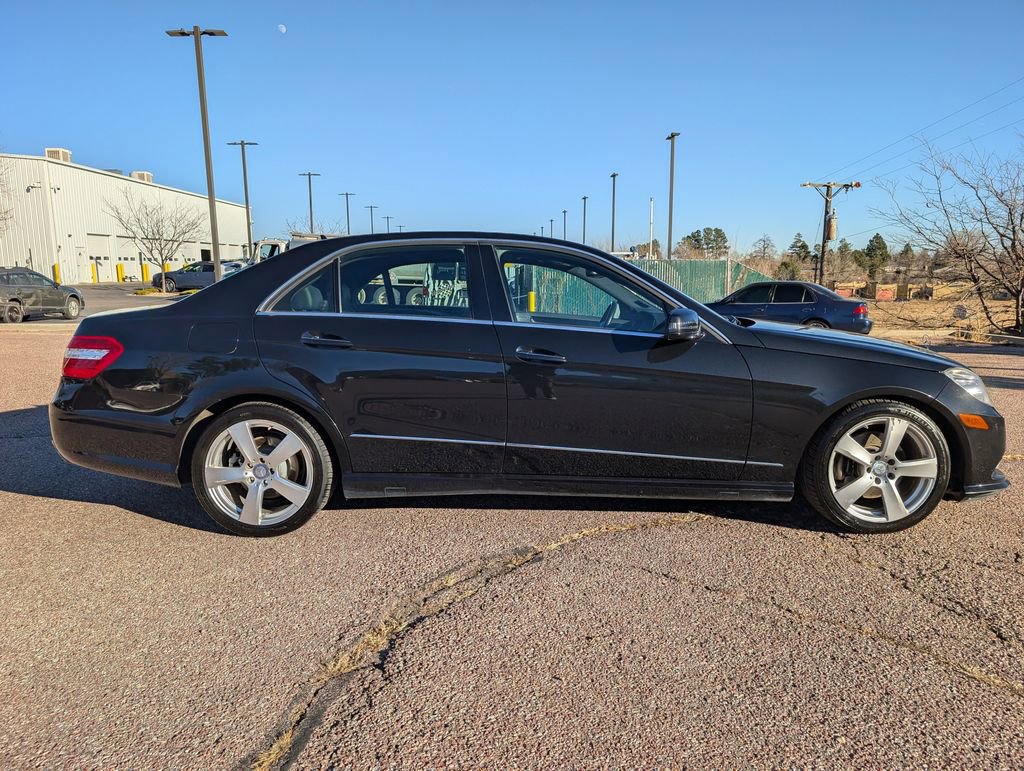 Used 2010 Mercedes-Benz E 350 Sedan image 4