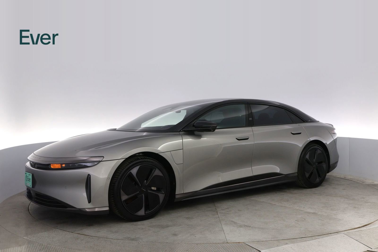 Used 2023 Lucid Air Touring image 18