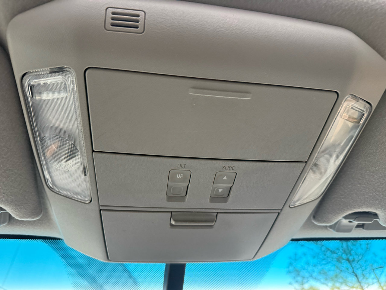Used 2012 Toyota Sequoia Platinum image 49