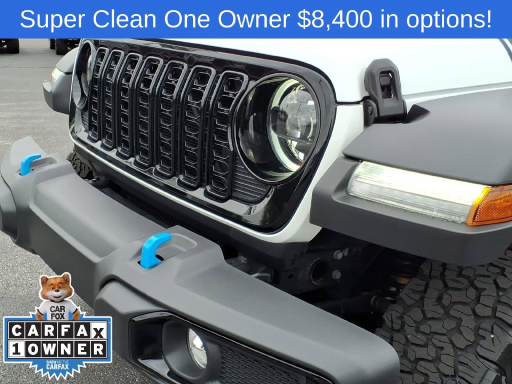 Used 2024 Jeep Wrangler Unlimited AWD/4WD image 14