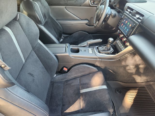 Used 2023 Toyota GR86 Premium w/ ALL Weather Mat Package (TMS) RWD image 14