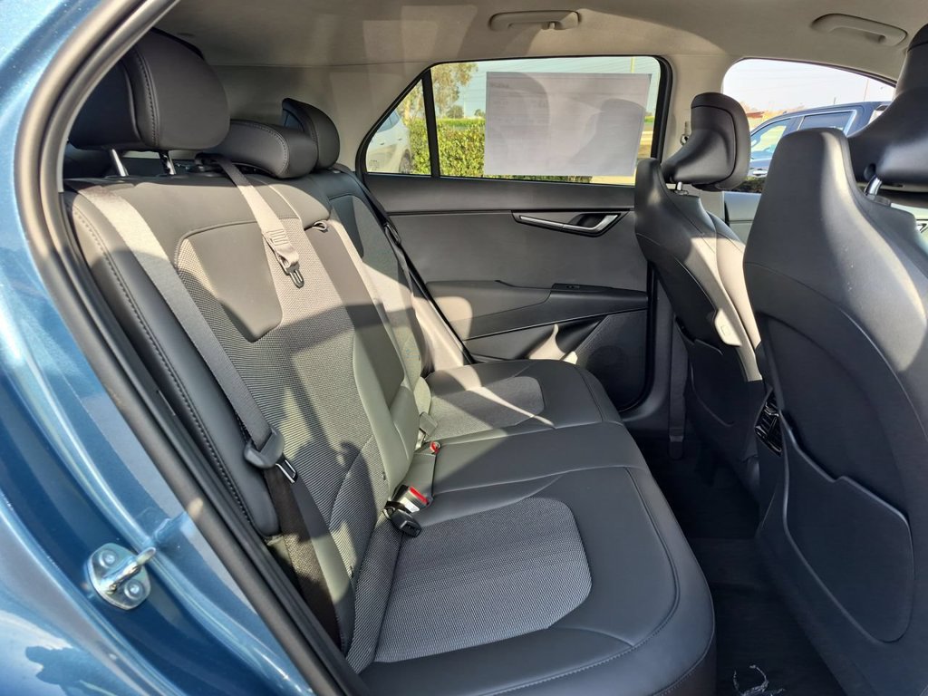 New 2026 Kia Niro EX FWD image 27