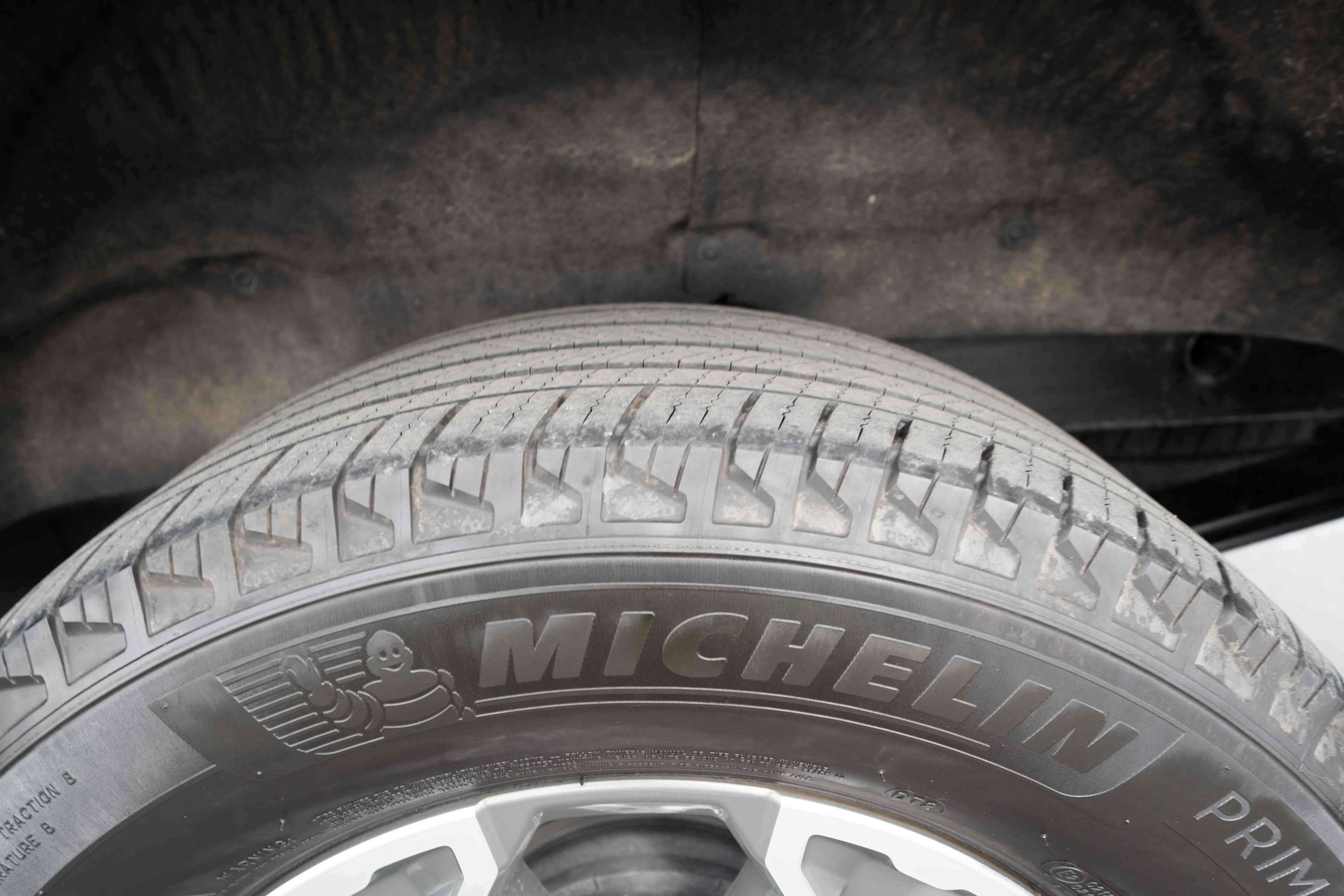 Used 2023 GMC Sierra 1500 SLT AWD/4WD image 29