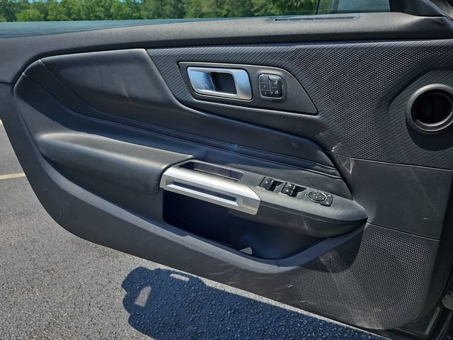 Used 2024 Ford Mustang Premium RWD image 31