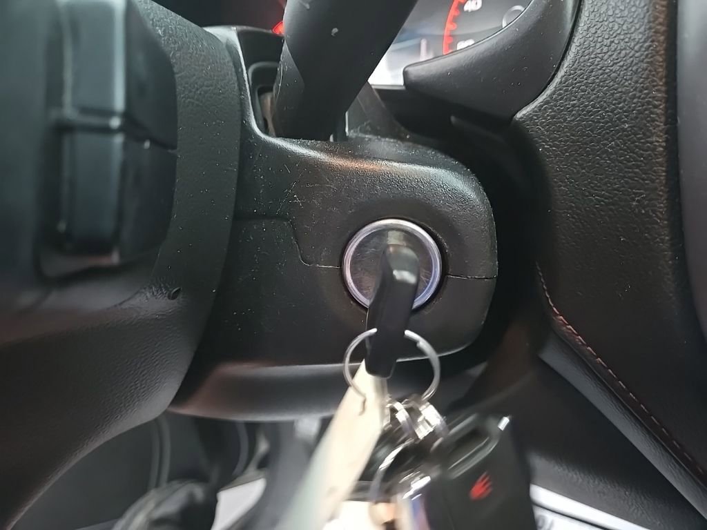 Used 2016 GMC Canyon SLE w/ All Terrain Package image 19