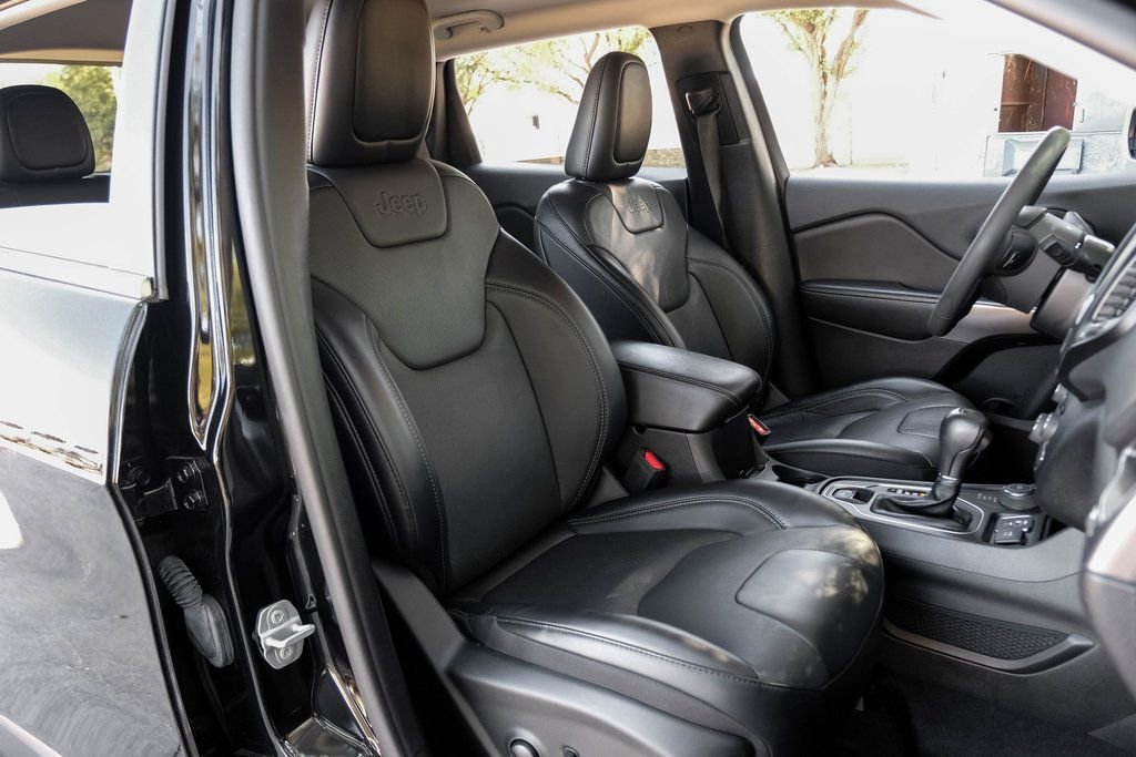 Used 2022 Jeep Cherokee Latitude Lux image 45