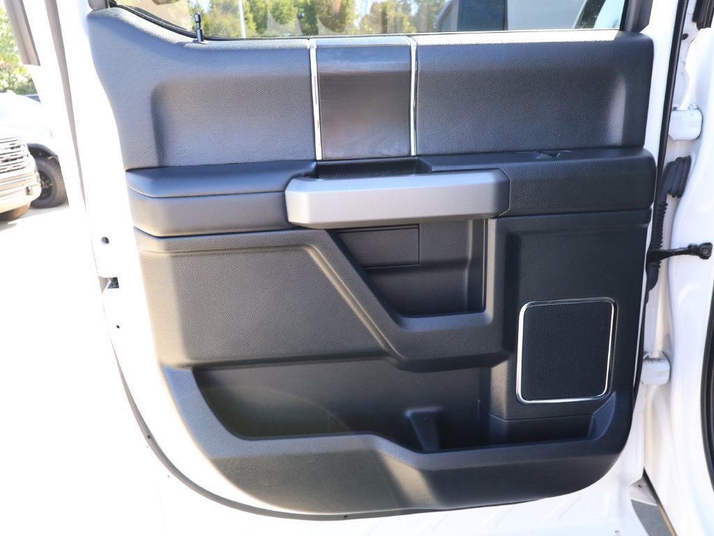 Used 2018 Ford F250 Platinum w/ Platinum Ultimate Package AWD/4WD image 27