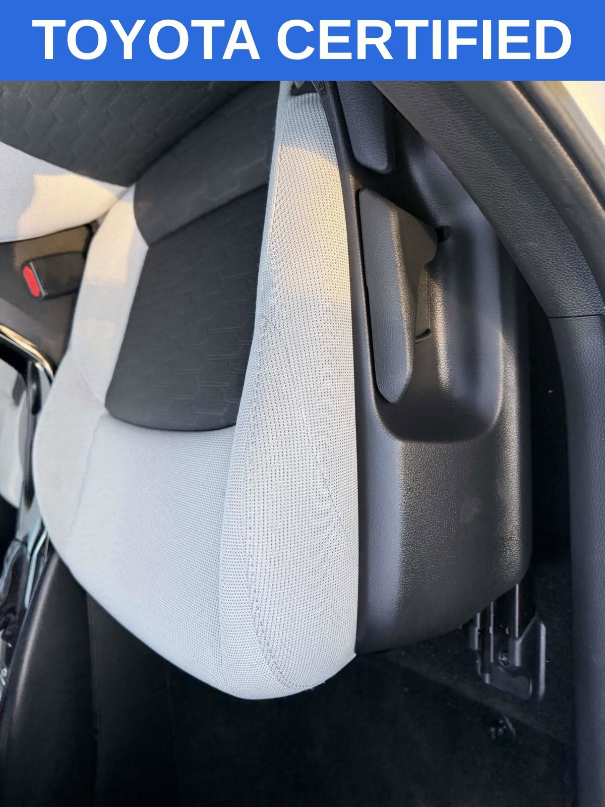 Certified 2025 Toyota Corolla SE image 16