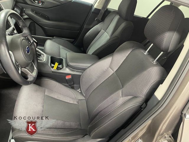 Used 2022 Subaru Outback Premium AWD/4WD image 13