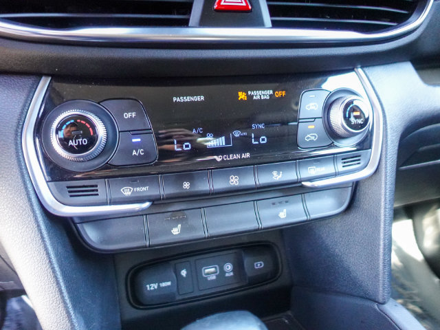 Used 2020 Hyundai Santa Fe SEL w/ Convenience Package AWD/4WD image 20