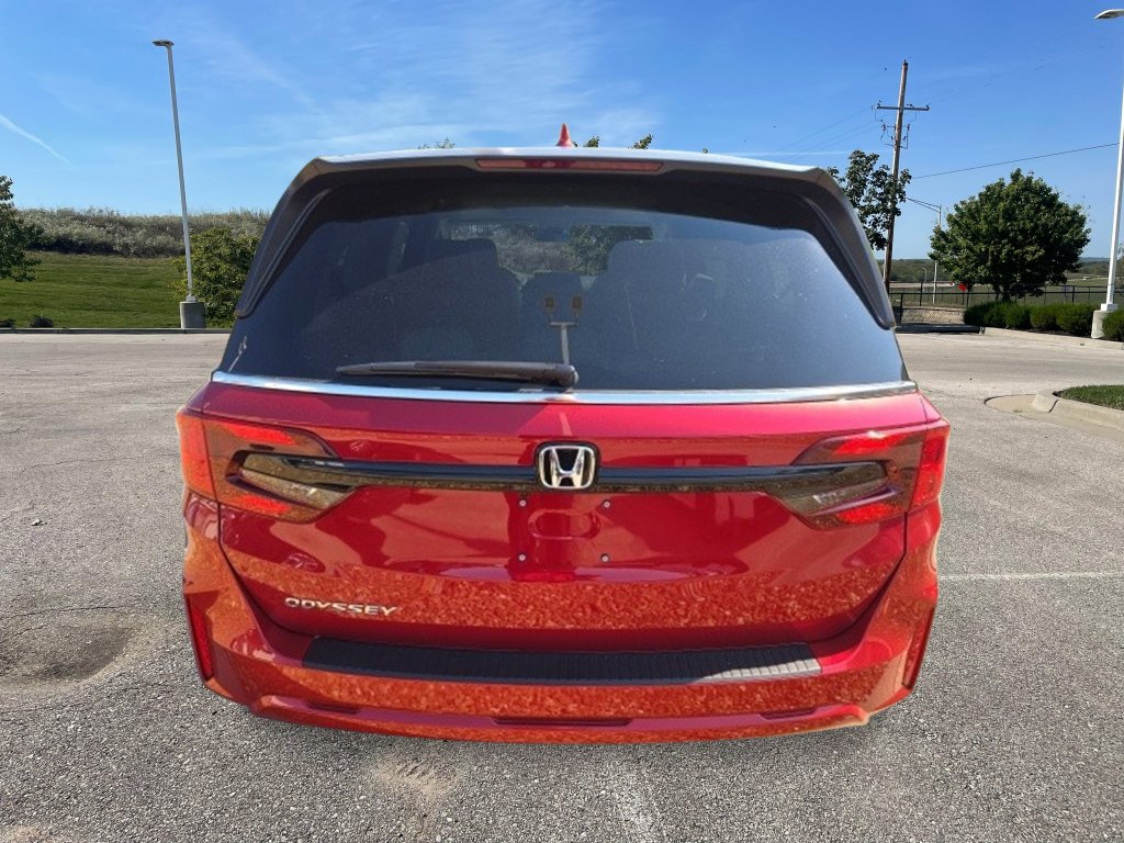 New 2026 Honda Odyssey EX-L image 4