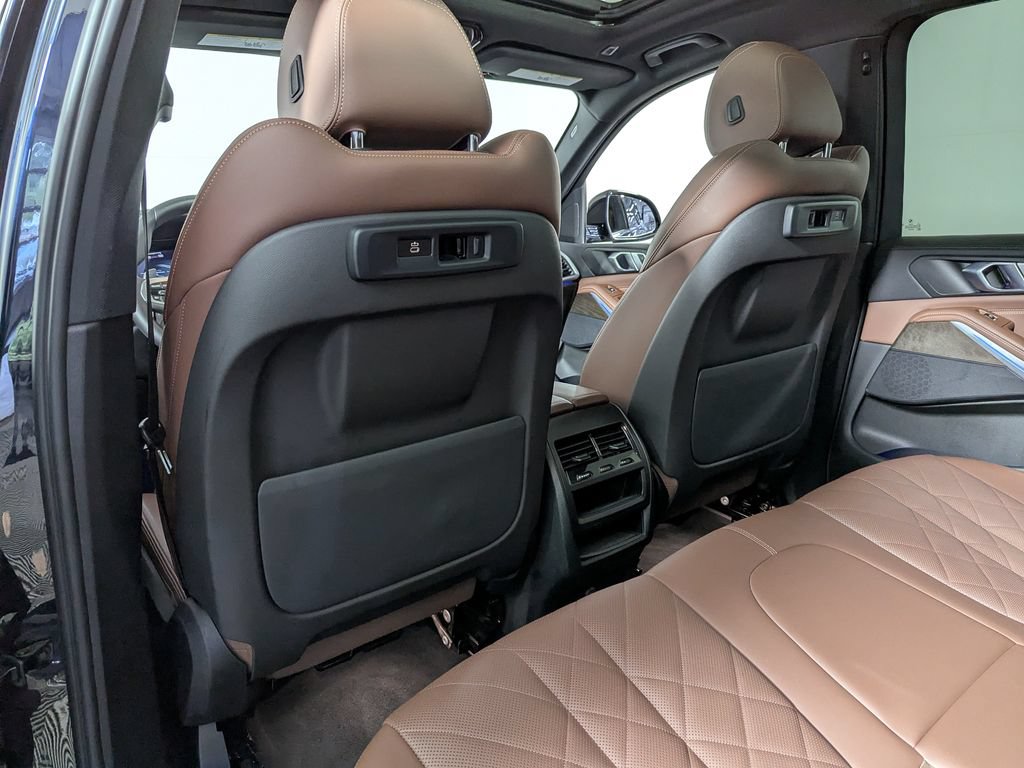 Certified 2023 BMW X5 xDrive40i w/ M Sport Package AWD/4WD image 47