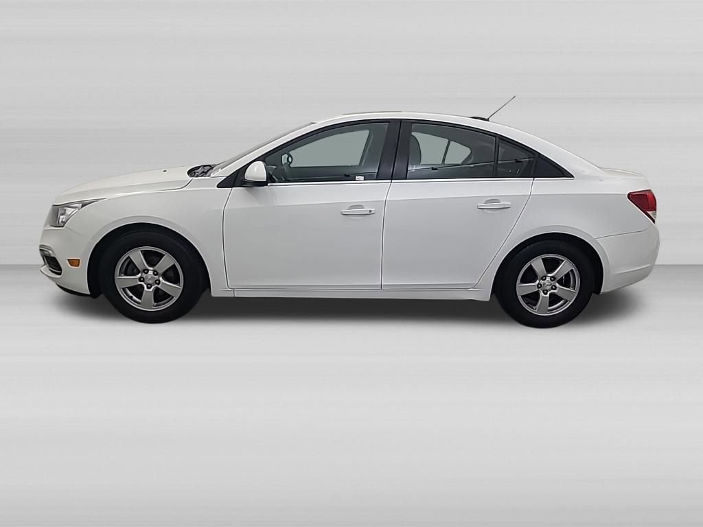 Used 2015 Chevrolet Cruze LT w/ Sun And Sound Package FWD image 7