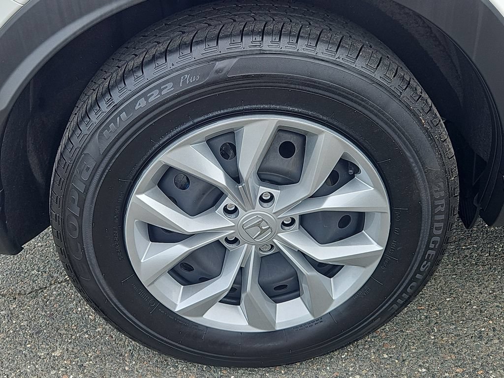 Certified 2025 Honda CR-V LX image 9