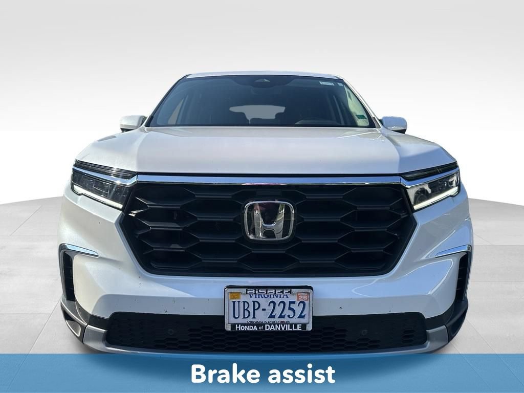 Used 2025 Honda Pilot EX-L image 11