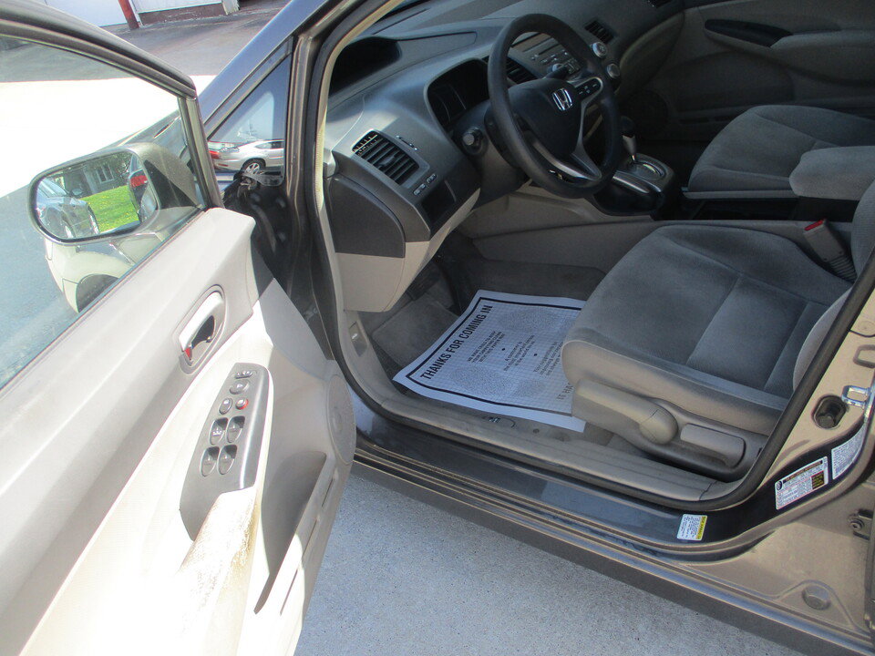 Used 2010 Honda Civic LX image 9