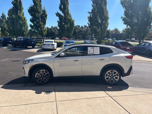 Used 2025 BMW X2 xDrive28i w/ Technology Package AWD/4WD image 4