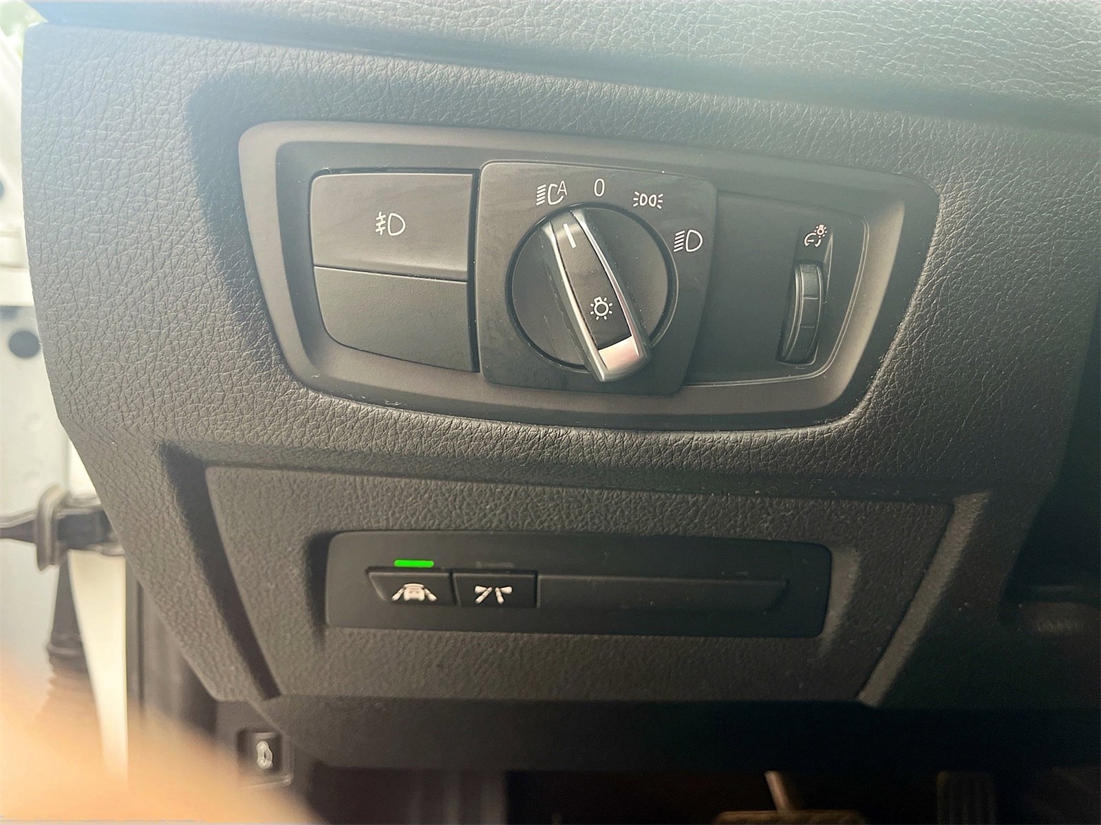 Used 2019 BMW 230i Coupe w/ Convenience Package image 10