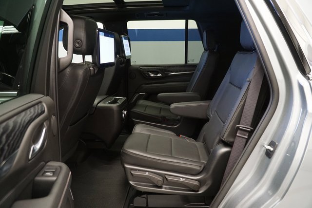 Used 2023 GMC Yukon Denali w/ Advanced Technology Package image 23