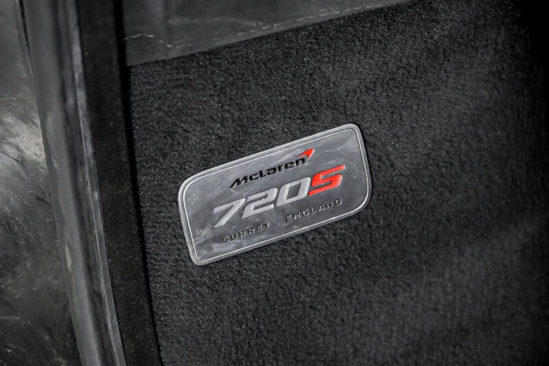 Used 2018 McLaren 720S RWD image 25