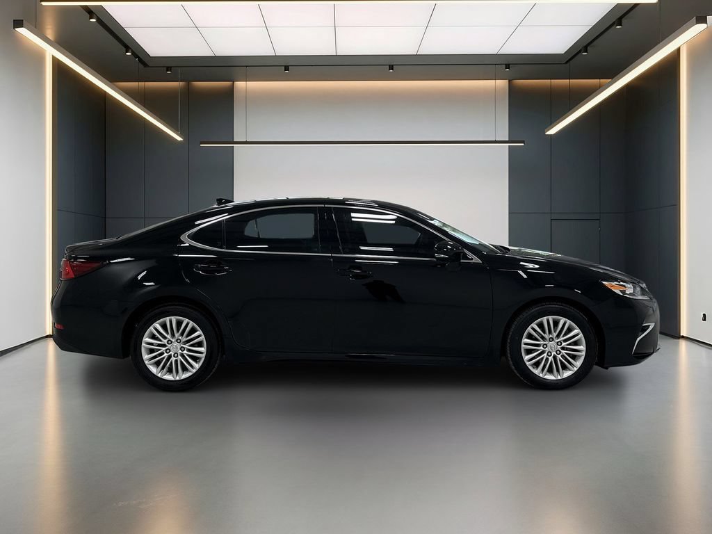 Used 2017 Lexus ES 350 FWD image 7