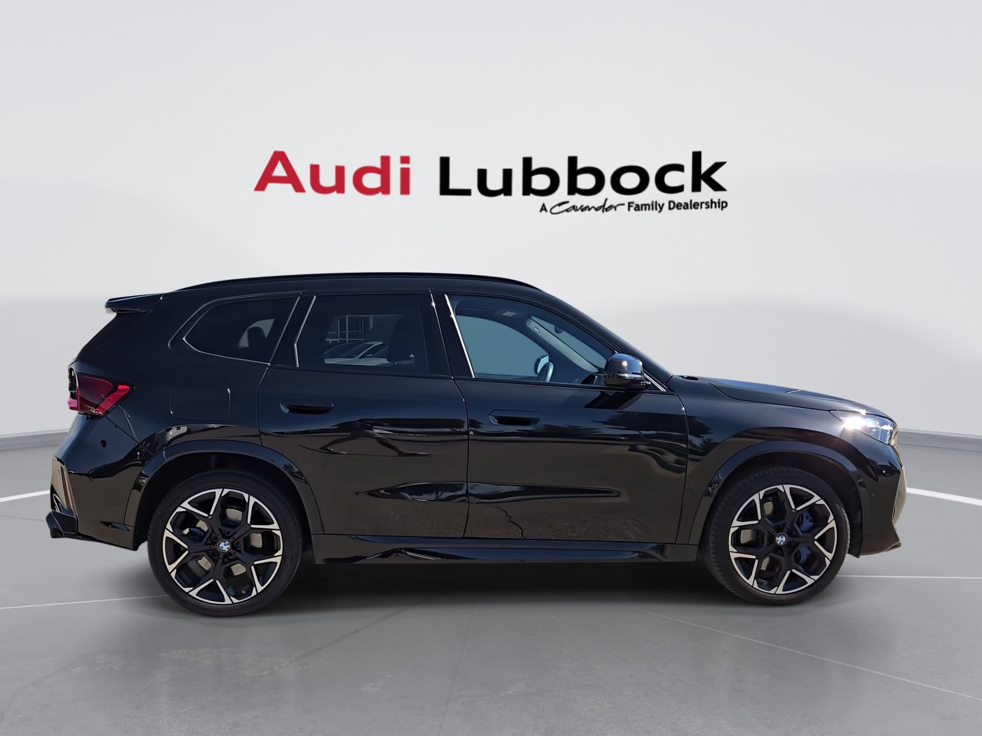 Used 2026 BMW X1 M35i AWD/4WD image 9