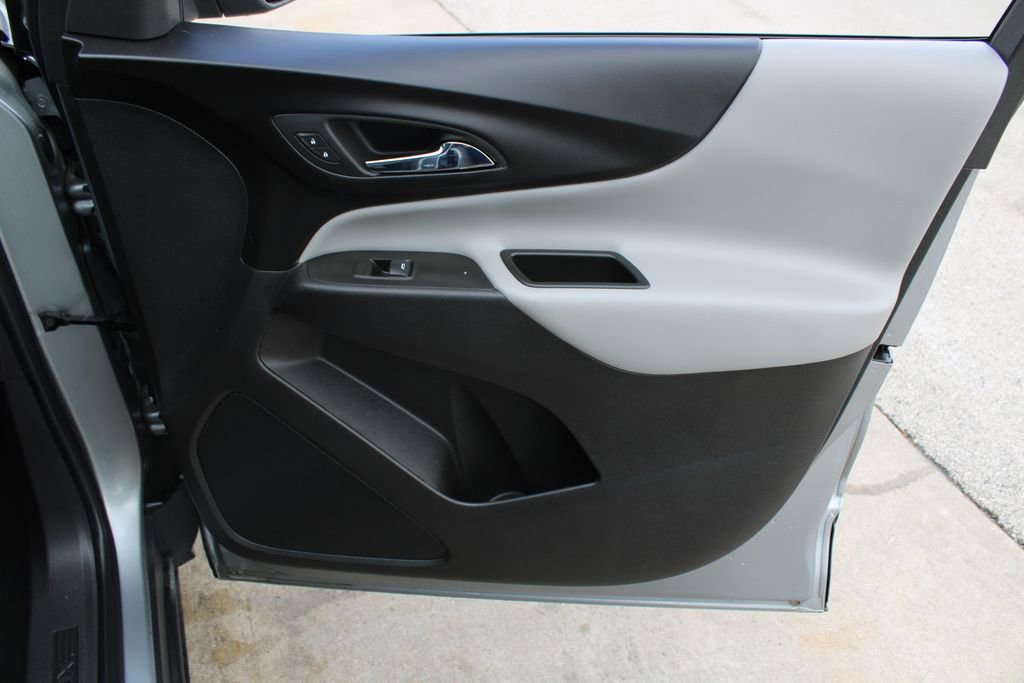 Used 2024 Chevrolet Equinox LS w/ LS Convenience Package FWD image 24