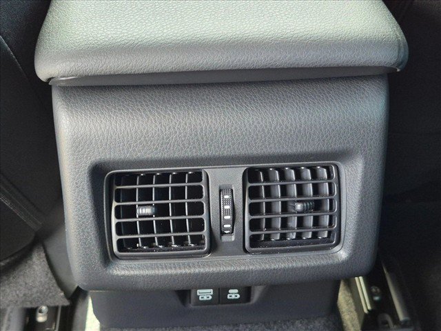 Used 2026 Toyota Camry LE FWD image 15