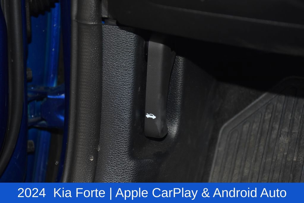Used 2024 Kia Forte LXS w/ LXS Technology Package image 23