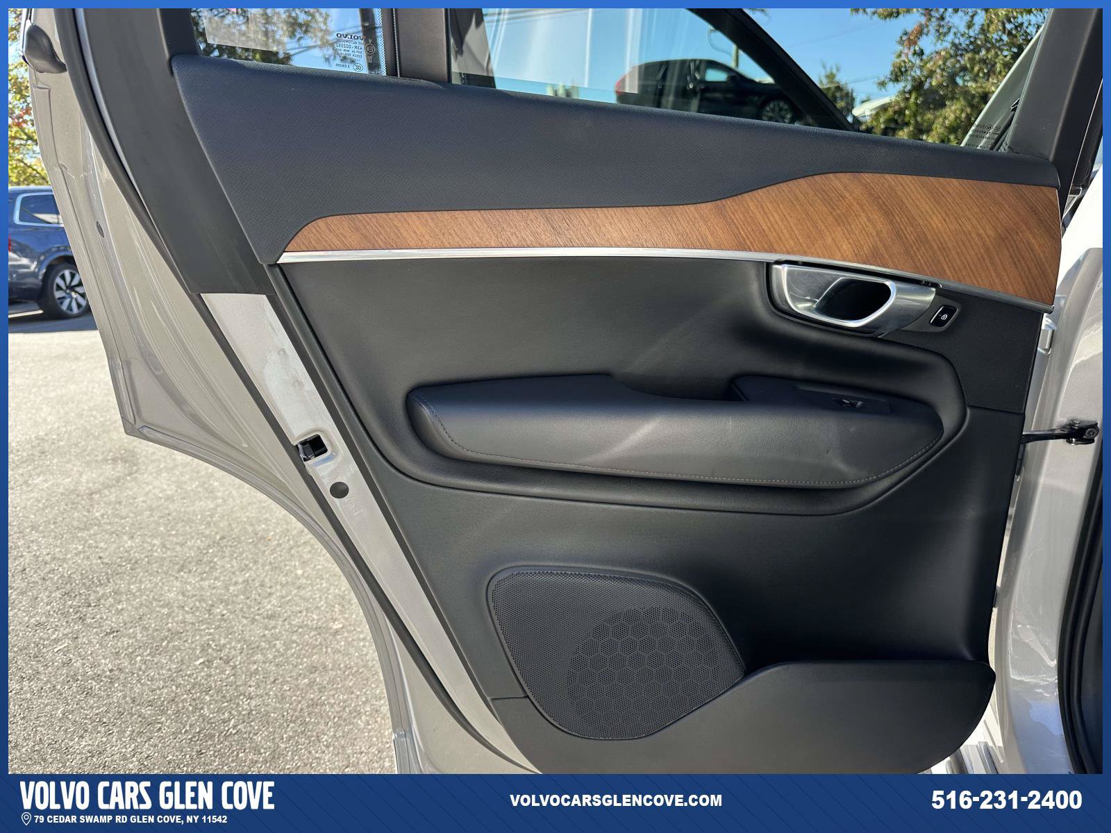 Used 2023 Volvo XC90 B6 Plus w/ Protection Package Premier AWD/4WD image 18