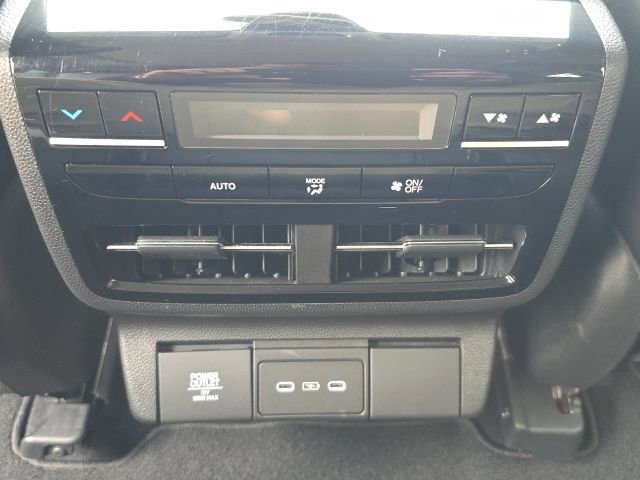 Used 2026 Acura MDX w/ Technology Package image 15