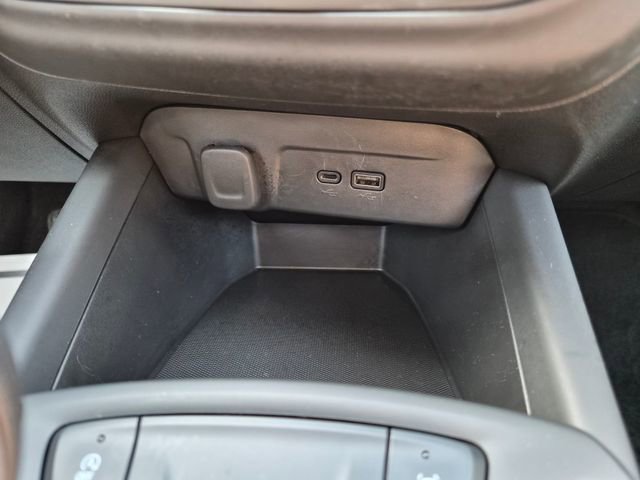 Used 2024 Chevrolet Trax LS w/ LS Convenience Package FWD image 30