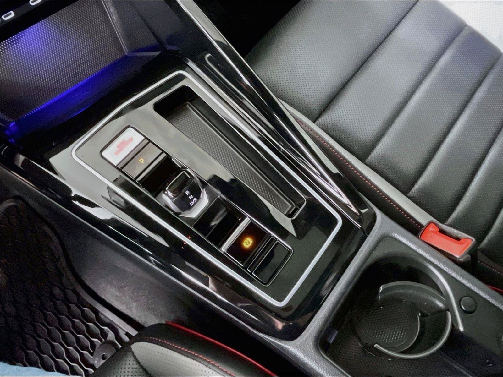 Used 2024 Volkswagen GTI Autobahn FWD image 21