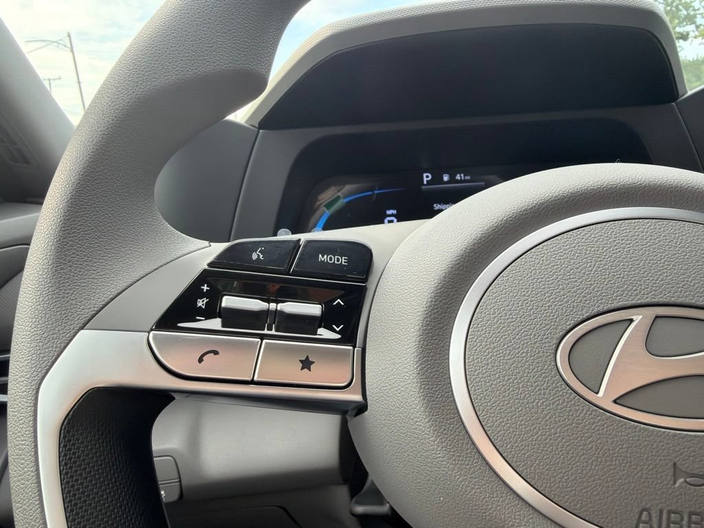 New 2026 Hyundai Elantra SE FWD image 30