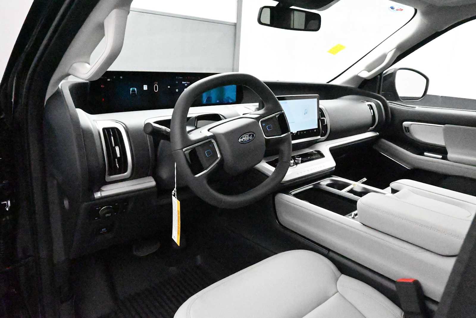 New 2026 Ford Expedition Active AWD/4WD image 26