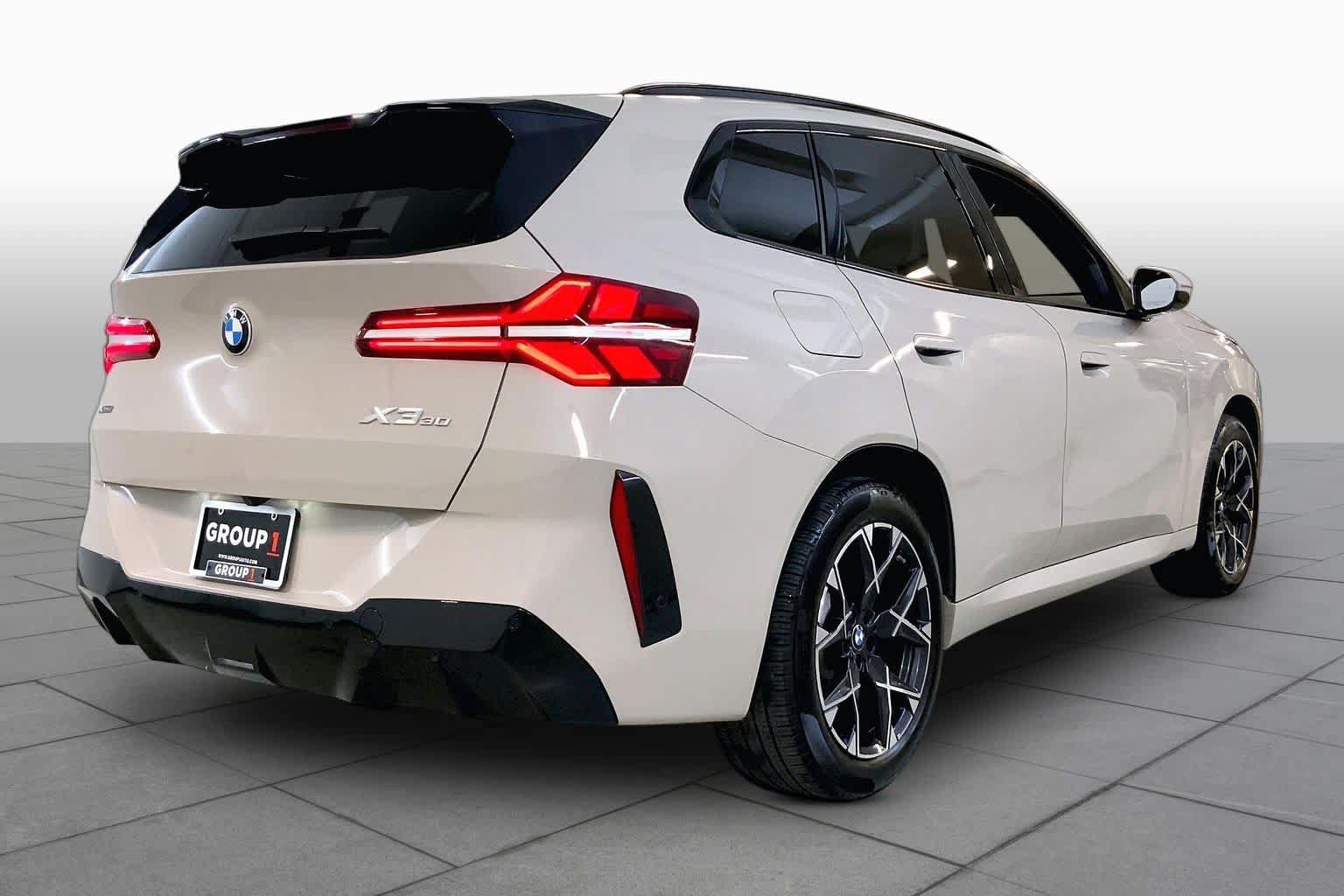Used 2025 BMW X3 xDrive30i w/ M Sport Package AWD/4WD image 12
