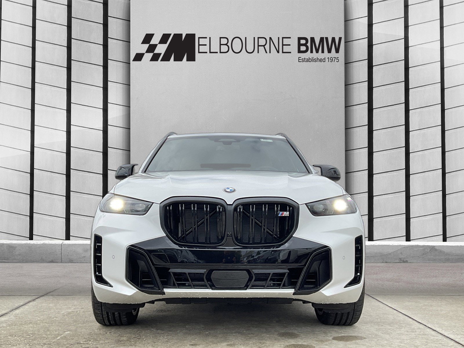 New 2026 BMW X5 M60i AWD/4WD image 2