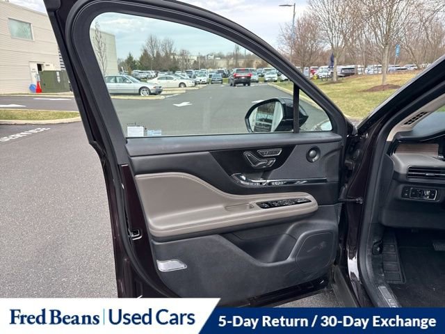 Used 2023 Lincoln Corsair Grand Touring w/ Equipment Group 302A image 9