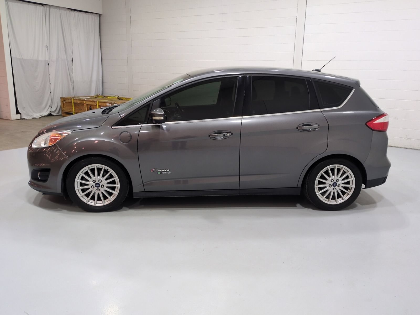 Used 2013 Ford C-MAX Energi SEL FWD image 6