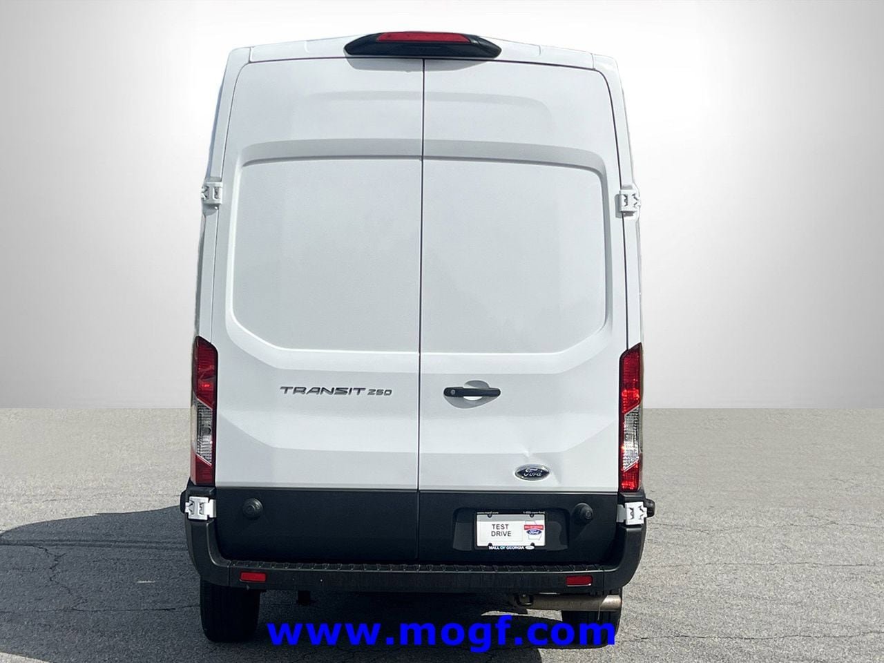 Used 2025 Ford Transit 250 148 High Roof RWD image 24