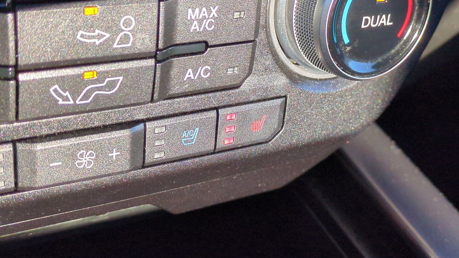 Used 2017 Ford F150 Limited w/ Trailer Tow Package image 37